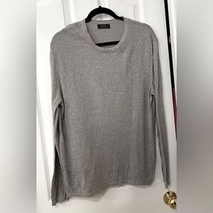 Men’s Gray Long Sleeve Sweater